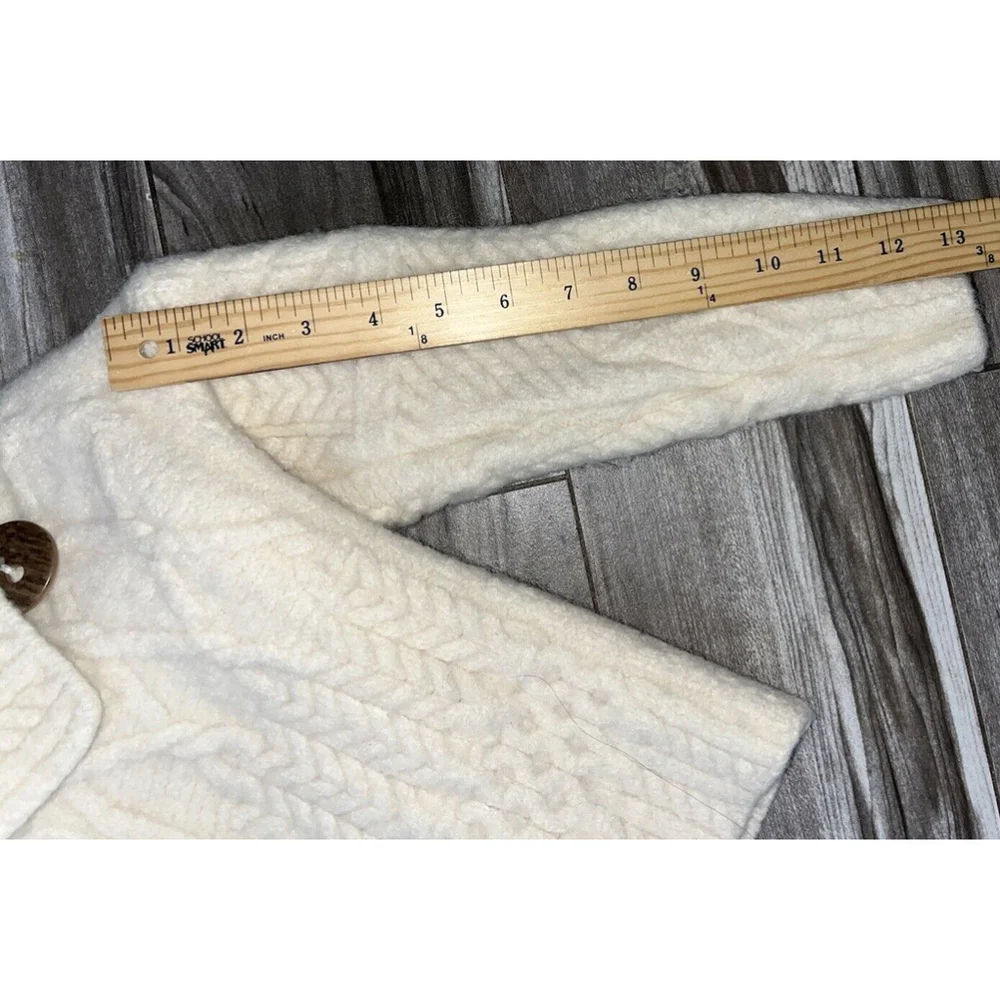 Carraig Donn Irish Wool Fisherman Cream Sweater Cardigan Kids Size M Cable Knit - Picture 9 of 10